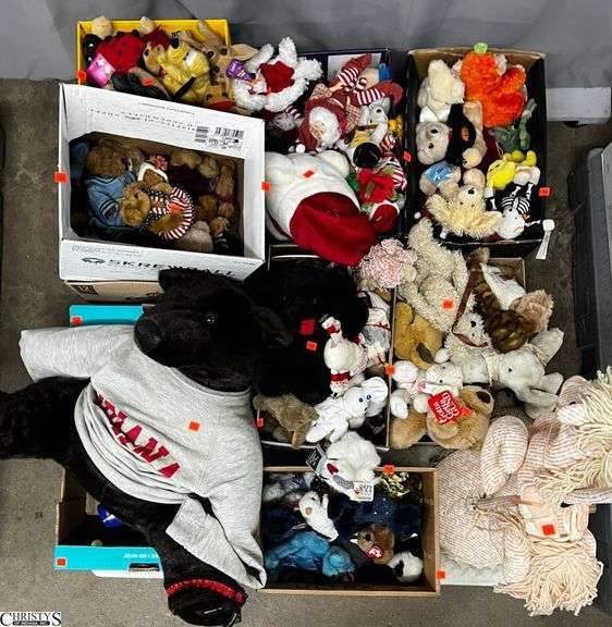 Skid of Beanie Babies, Stuffed Animals, Misc - SKID NOT INCLUDED image