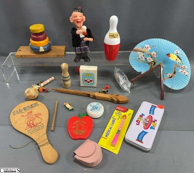 Children's Vintage Toys - 7" of tallest image