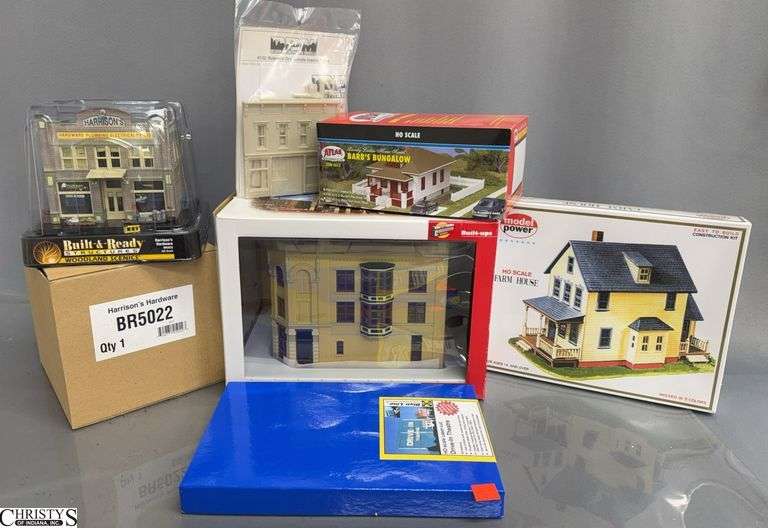 Train Scene Diorama Model Houses, Drive In Sign, Store Buildings - 5" x 7" approx of largest image