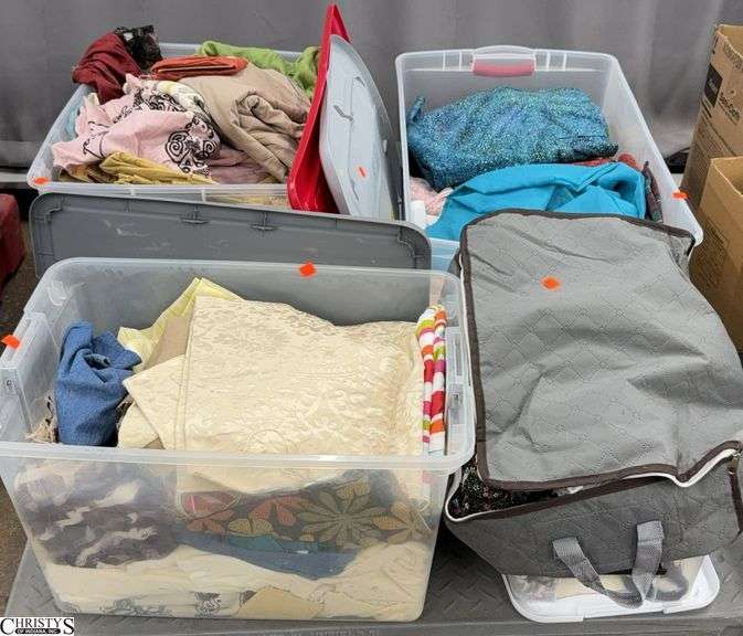 Plastic and Zippered Totes With Soft Goods, Fabrics, SKID NOT INCLUDED image