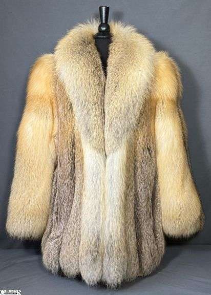 Red Fox Fur Ladies Coat - 18" Shoulder to Shoulder, 20" Underarm to Underarm, 22" Shoulder to Cuff, 32" Collar to Hem image