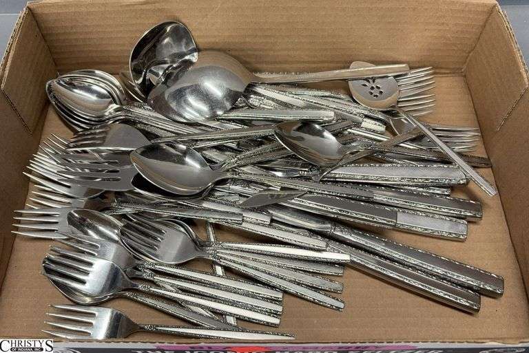 Oneida Community Stainless Steel Flatware image