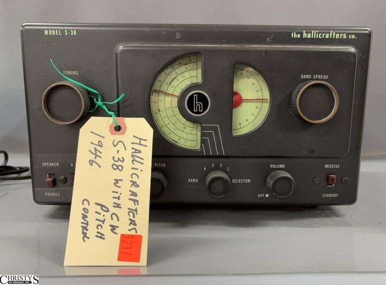 1946 Hallicrafters S-38 Communication Receiver - 13" x 8" x 7" image