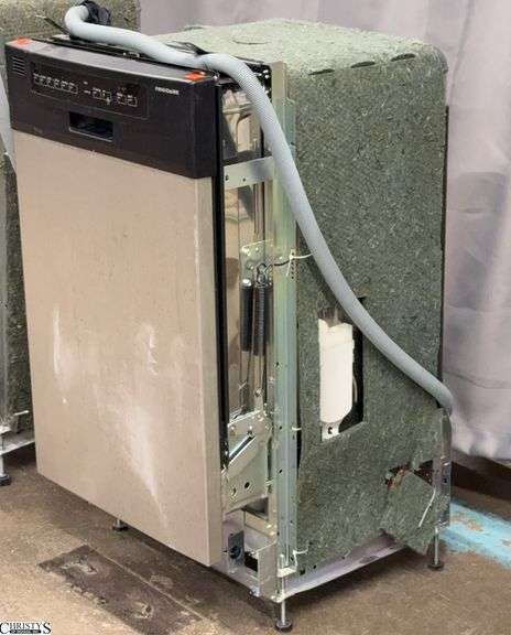 Frigidaire Dishwasher - 18" x 22" x 34" image