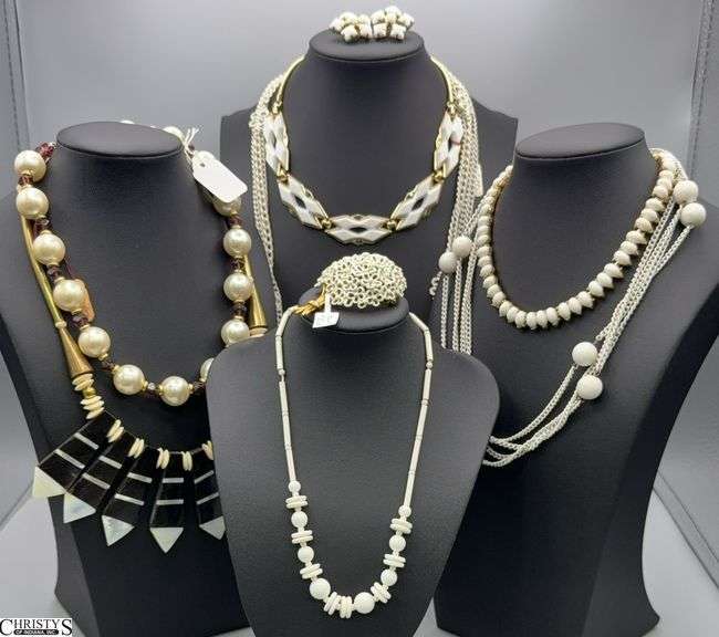 Monet and Other White Chains, Shell Accent Necklace image