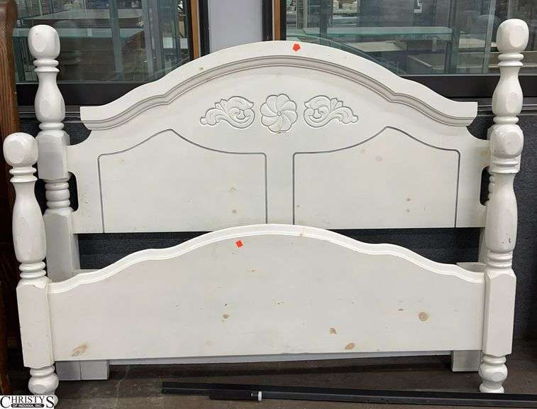 Queen/Full Size Headboard and Footboard With Metal Rails 48" Tall image