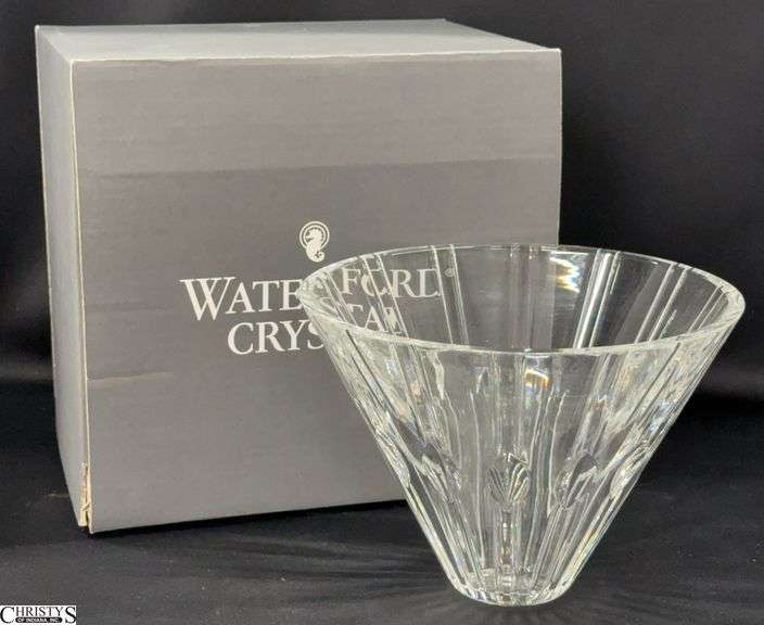 Waterford "Meridian" Crystal Centerpiece Bowl image