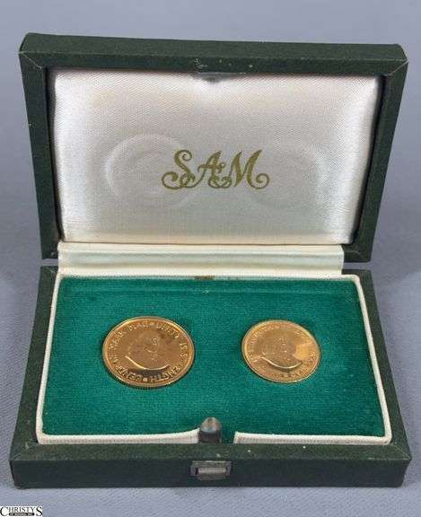 1976 South African 2-Coin Gold Proof Set in it's Original Green Presentation Box.  It includes a 1 Rand Coin and a 2 Rand Coin image