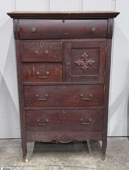 Antique Locking Chest Wear Finish on Top, Some Edge Wear 33.5x20x51" image