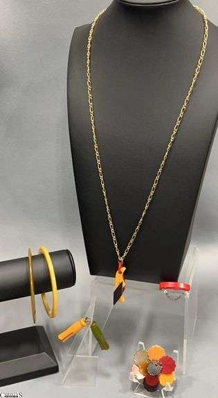 Vintage Bakelite 1.5" Bird Pendant, 1.75" Floral Pin Petals are Slightly Transparent, 2 Bangles, Mini Clothes Pins image