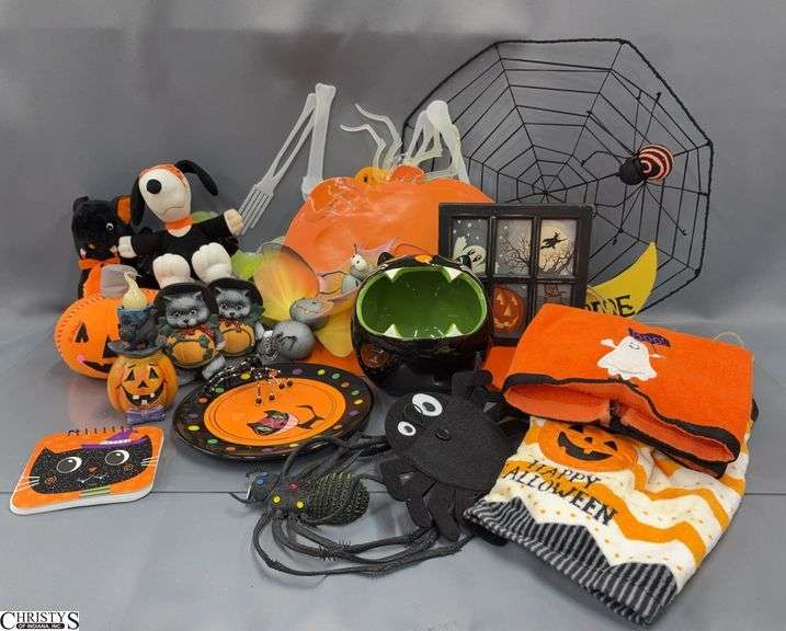 Halloween Decor - Hand Towels, Window Hangings, Candy Dish, Misc image