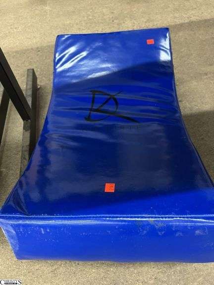 KD Elite Punching Pad 28" image