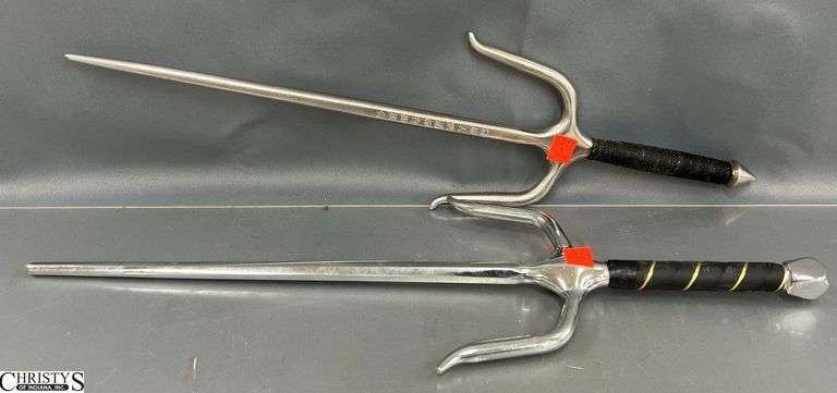 2 Sai Martial Arts Hand Weapon 19.5" of largest image