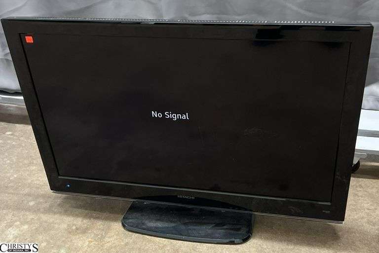Hitachi 2011 40" TV. No remote. image