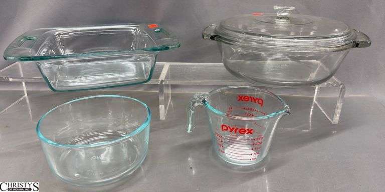 Anchor Hocking & Pyrex Baking Dishes image