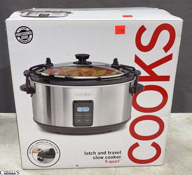 NIB Cooks 5qt latch & travel slow cooker. image