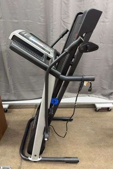 Weslo Crosswalk 5.2t Treadmill image