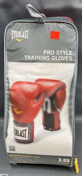 Everlast Pro Style Training Gloves. Appears unused. image