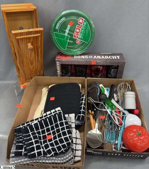 Kitchen Utensils, Knives, Knife Storage, Sons of Anarchy Glasses, Hand Towels image