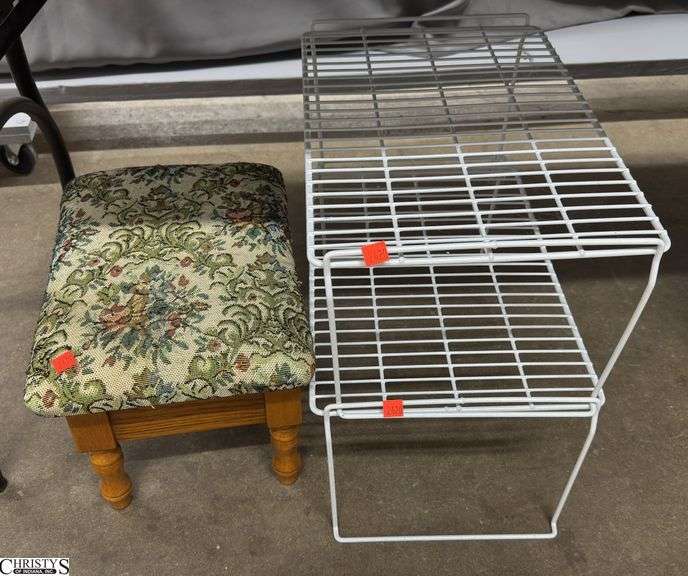 Wire Shelves and  Foot Rest image
