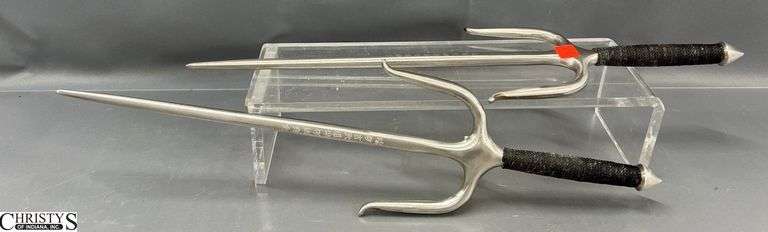 Pair Of Sai Martial Arts Hand Weapon 18.5" of each image
