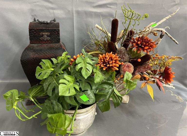 Decorative Storage Box, 2 Accent Plants image