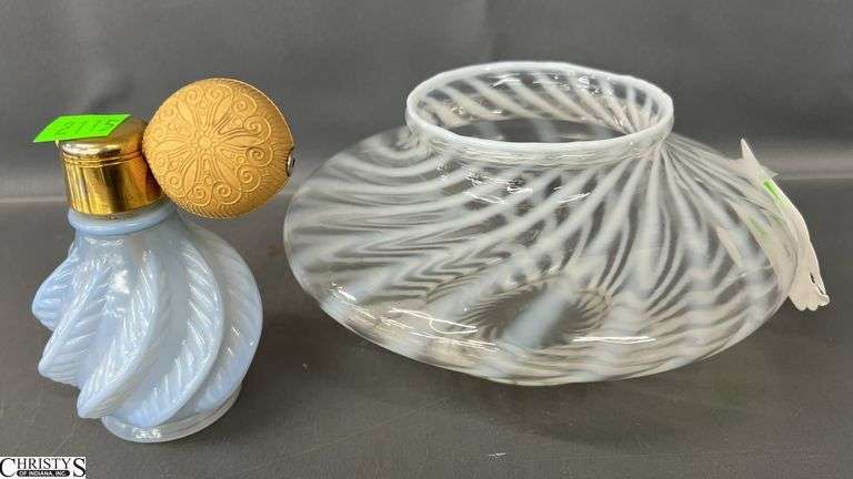 2pcs Fenton Spiral Optic Rose Bowl 7x3.5" and Perfume image