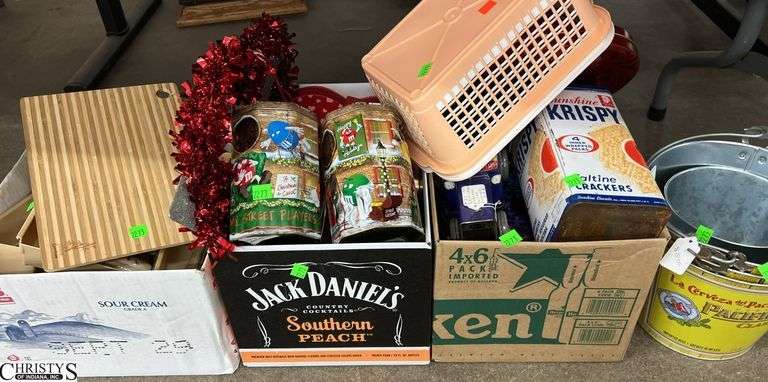 Tins, Beer Buckets, Valentines Decor, Misc image