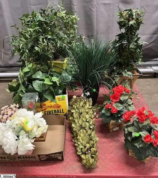 Artificial Flower Arrangements, Topiaries, and Planters Tallest 29" image