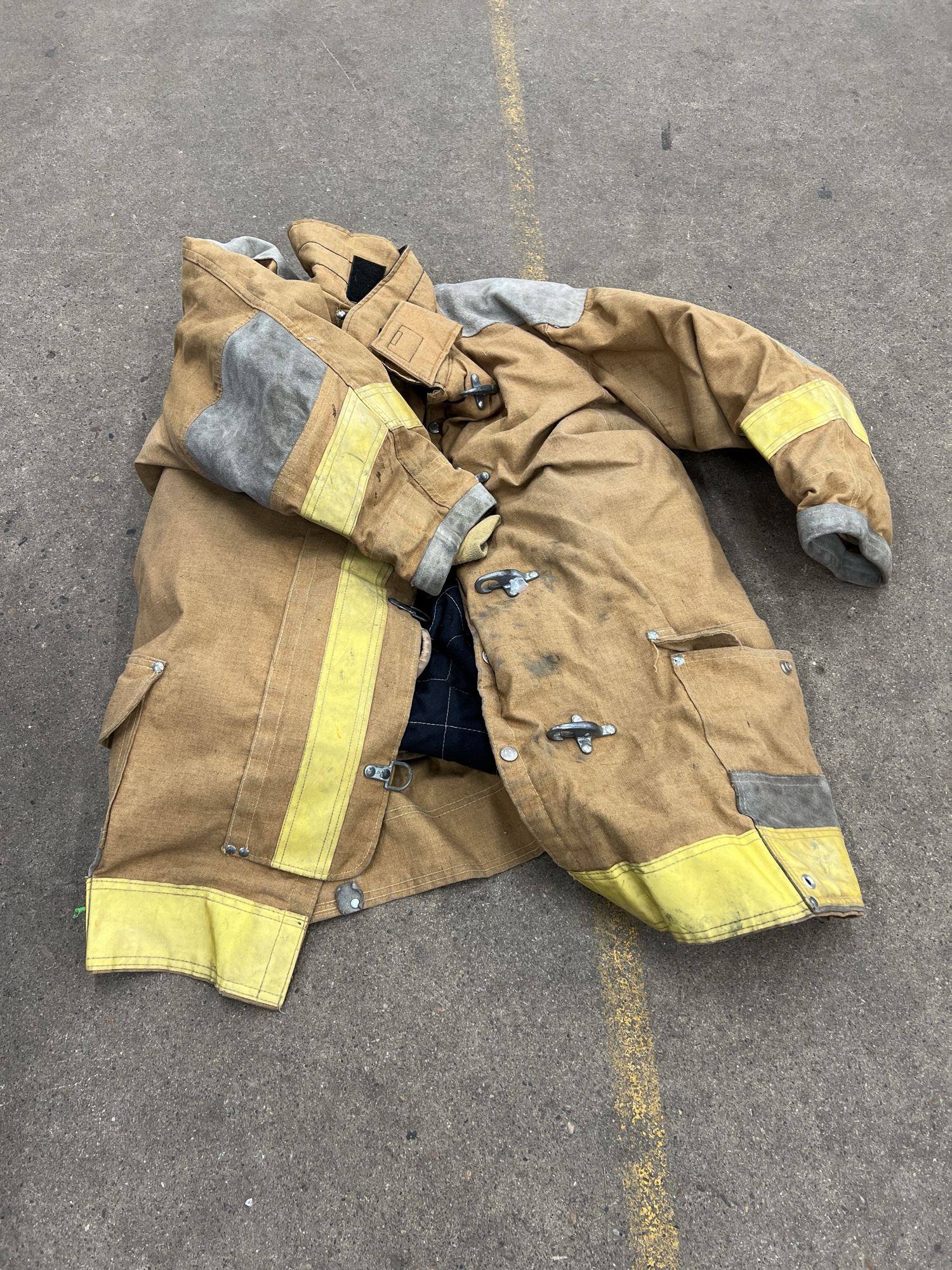 Lot image 12
