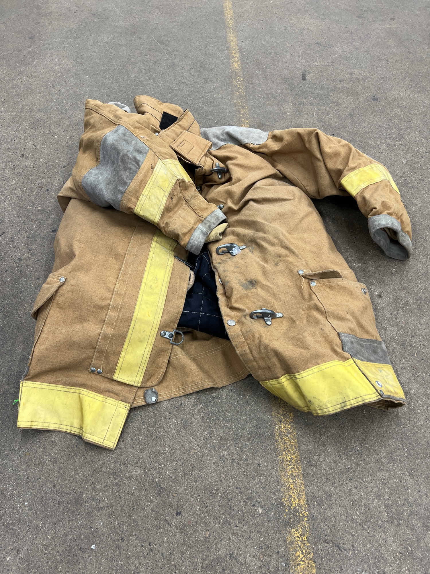 Lot image 11