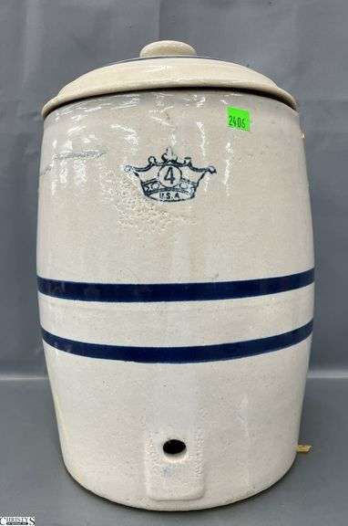 4-Gallon Stoneware Crock with Lid image