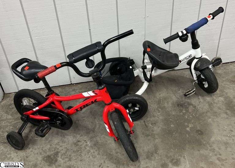 Trek & iLovely Toddler Bicycle and Tricycle image