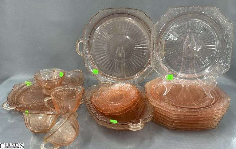 Mayfair Pink 22pcs Approx Pink Depression Glass Dishes - 9.5" of largest plate image