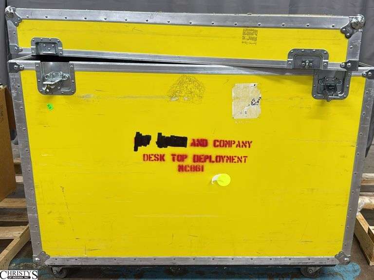 Rolling Road Case 49x42.5x42 image