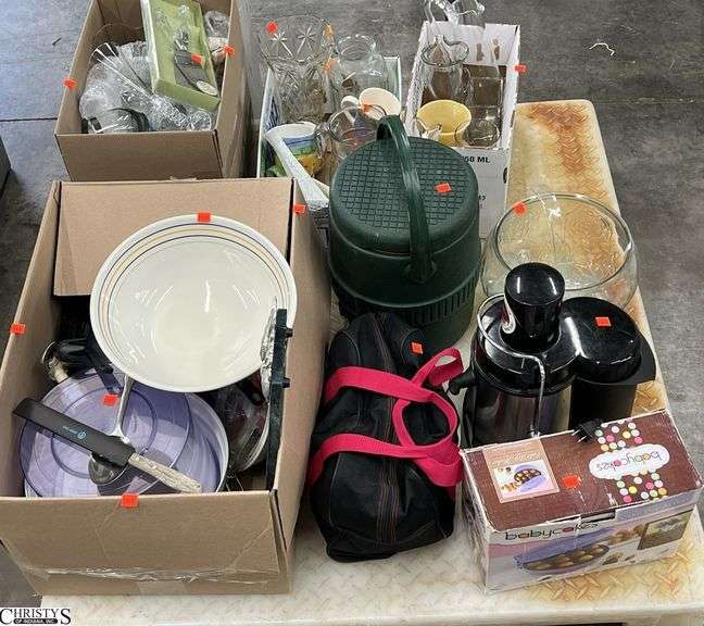 Skid of Kitchen Household Supplies - Juicer, Cake Pop Maker, Thermos, Kitchen Utensils, Vases, Scunci Steamer, Misc - SKID NOT INCLUDED image