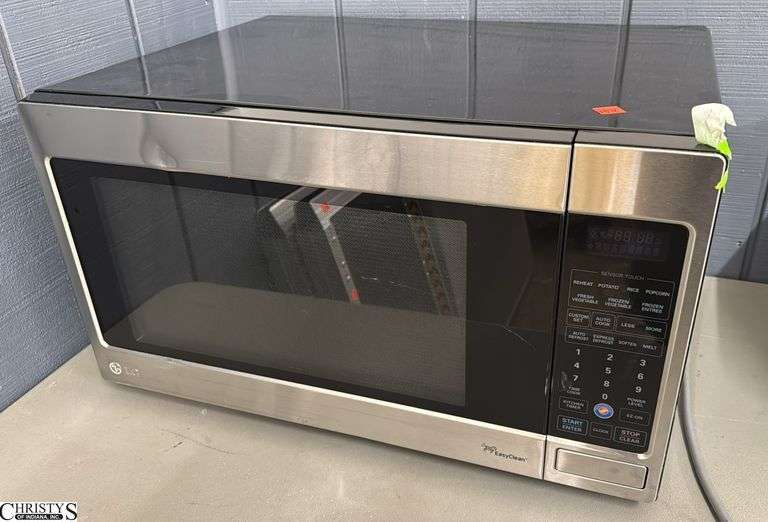 LG Microwave 24x18x14 image