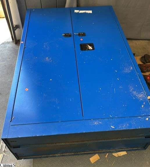 2 Door Metal Cabinet 43x18x65 image