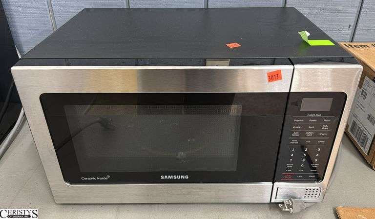 Samsung Microwave 20x15x12 image