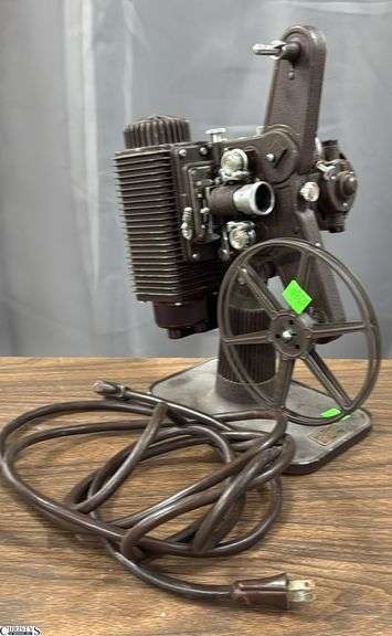 Revere Model 80 Projector 13" image