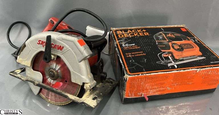 Skilsaw and Black & Decker Jigsaw image