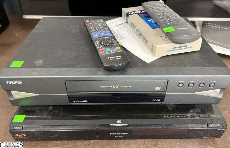 Toshiba VHS Player, Panasonic Blu Ray DVD Player image