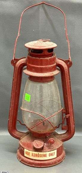 American Camper Kerosene Lantern 12" image