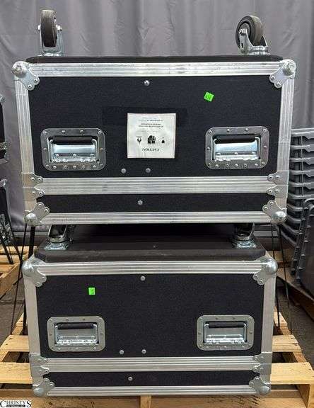 2 Rolling Road Cases 54x27x23 image