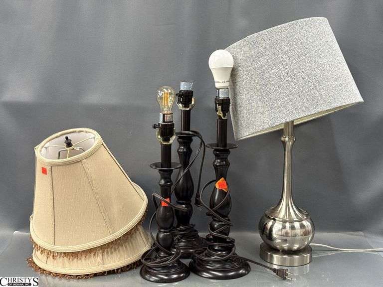 4 Table Lamps and Various Shades - one shade is damage - 24" of tallest image