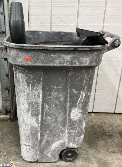 Sears Craftsman 3.0 8 Gallon Shop Vac - Untested - and Trash Can image