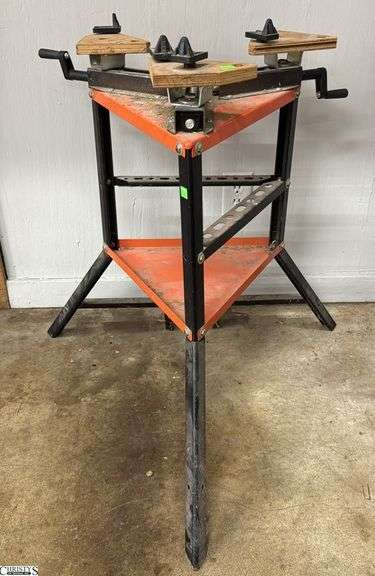 Black and Decker Workmate Portable Workbench image