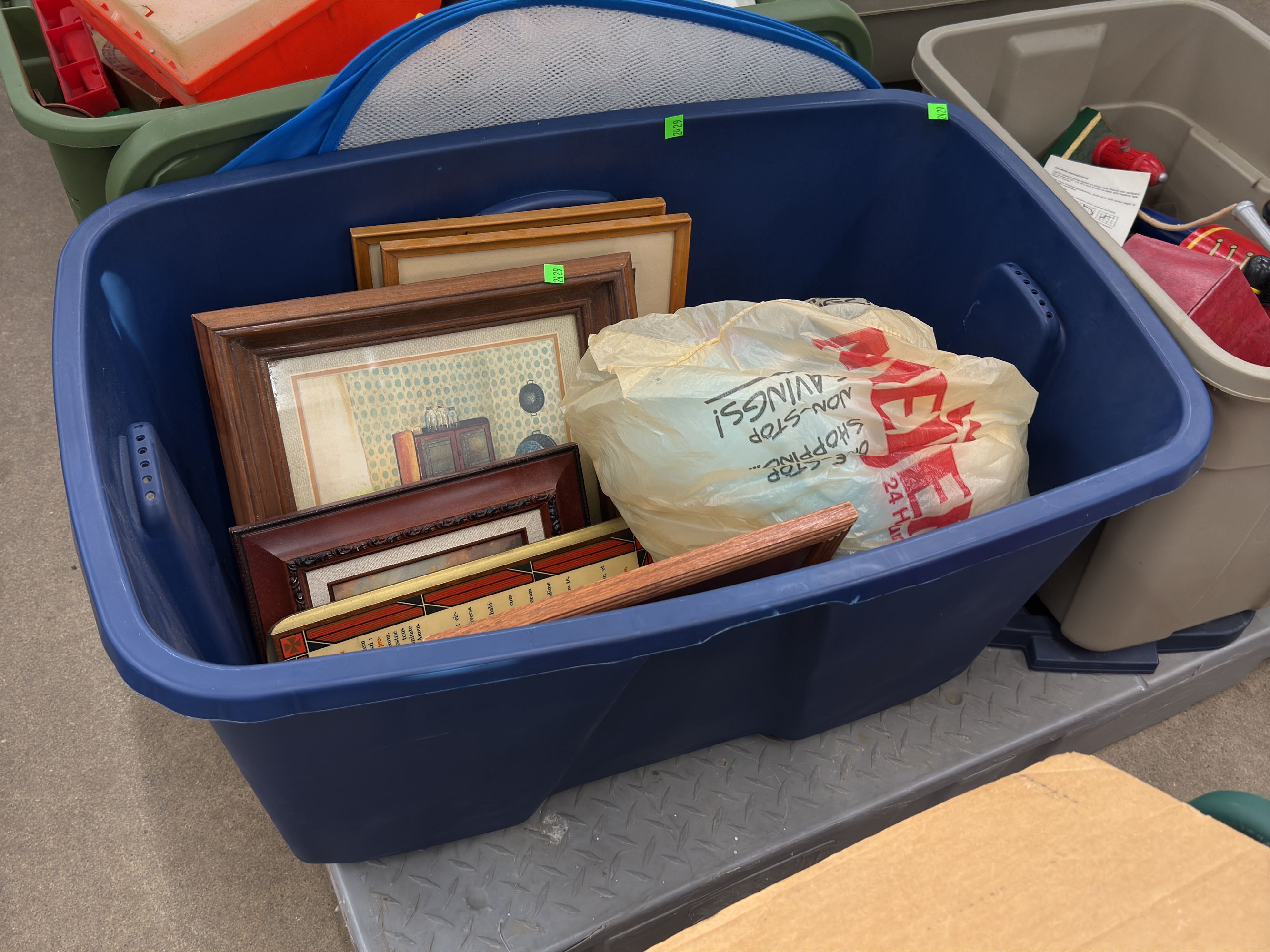 Lot image 12