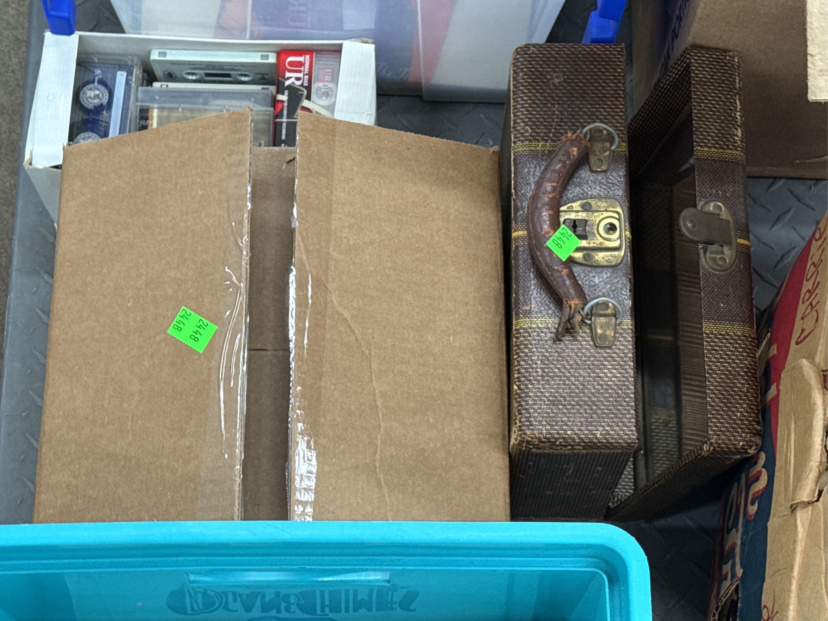 Lot image 10