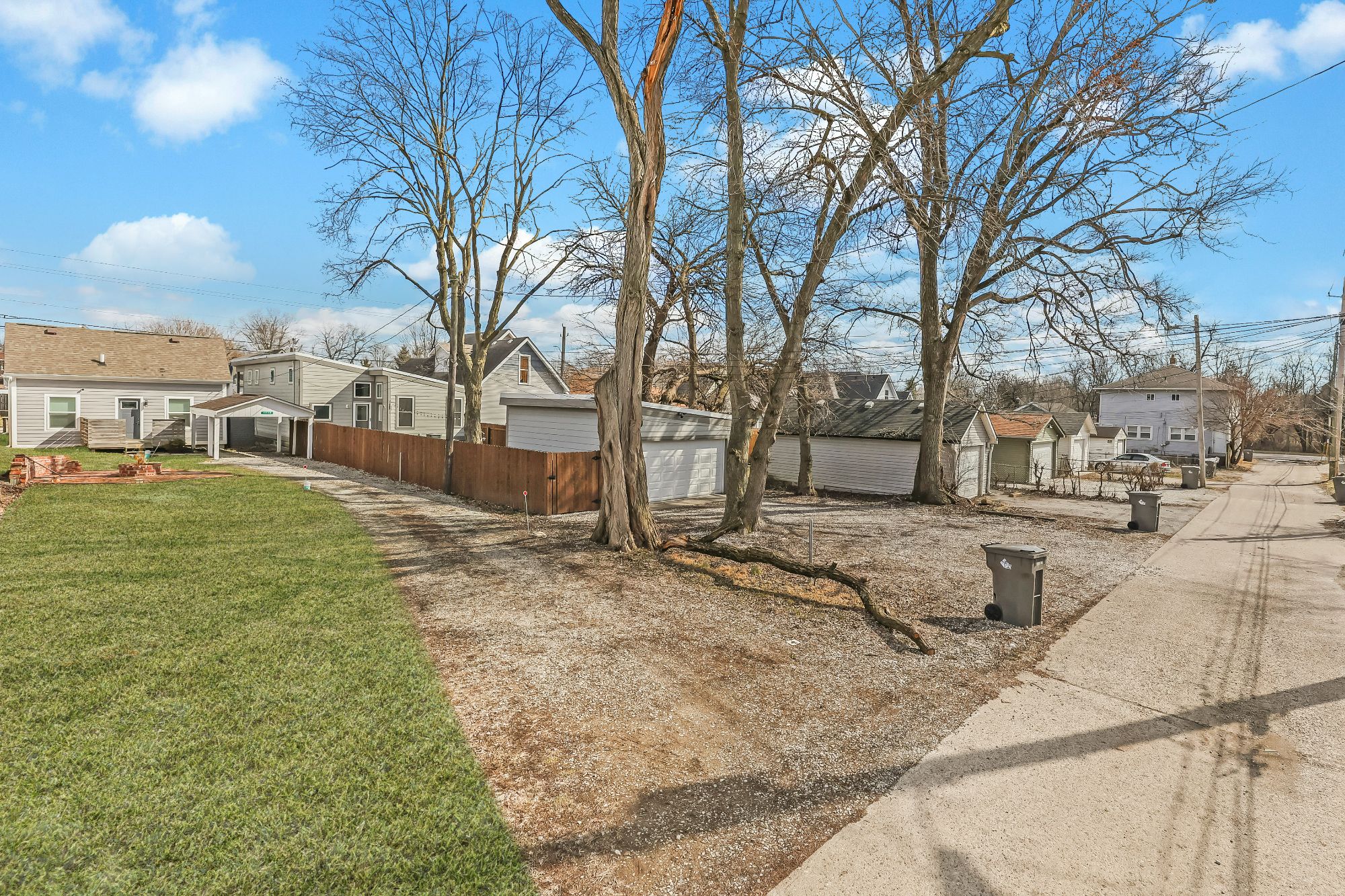 Lot image 13